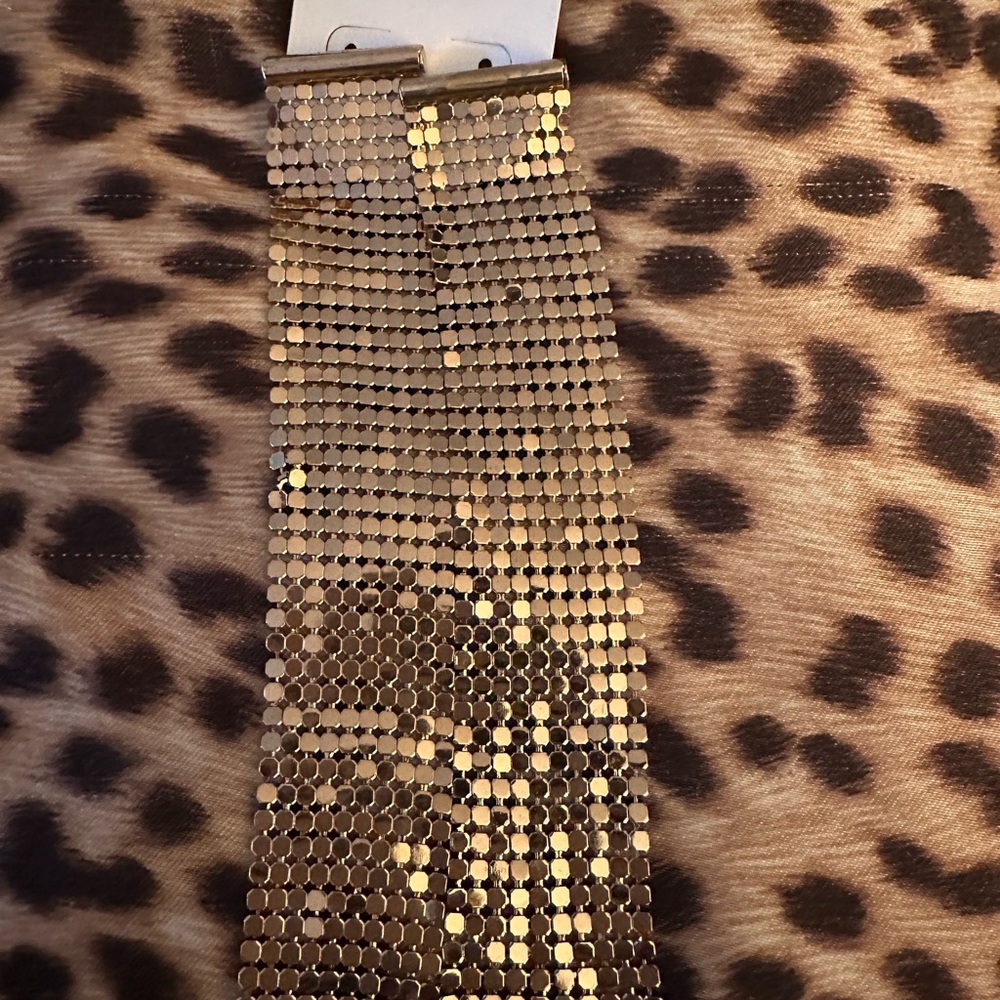Women earrings